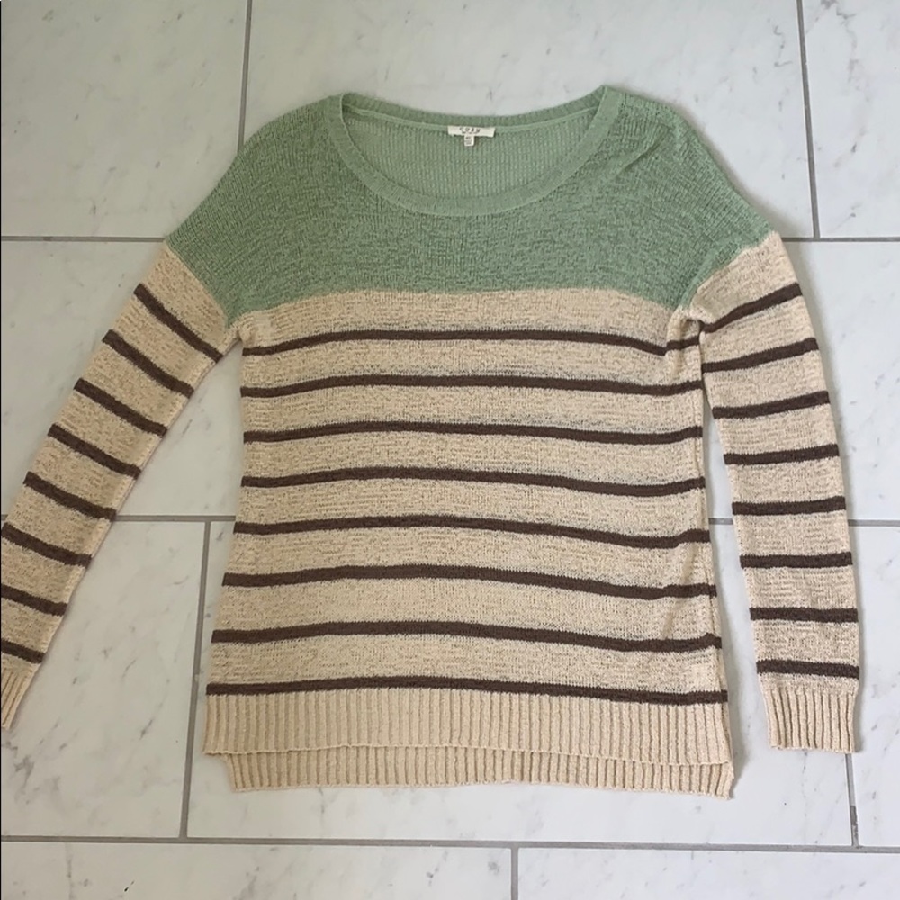 Boutique sweater